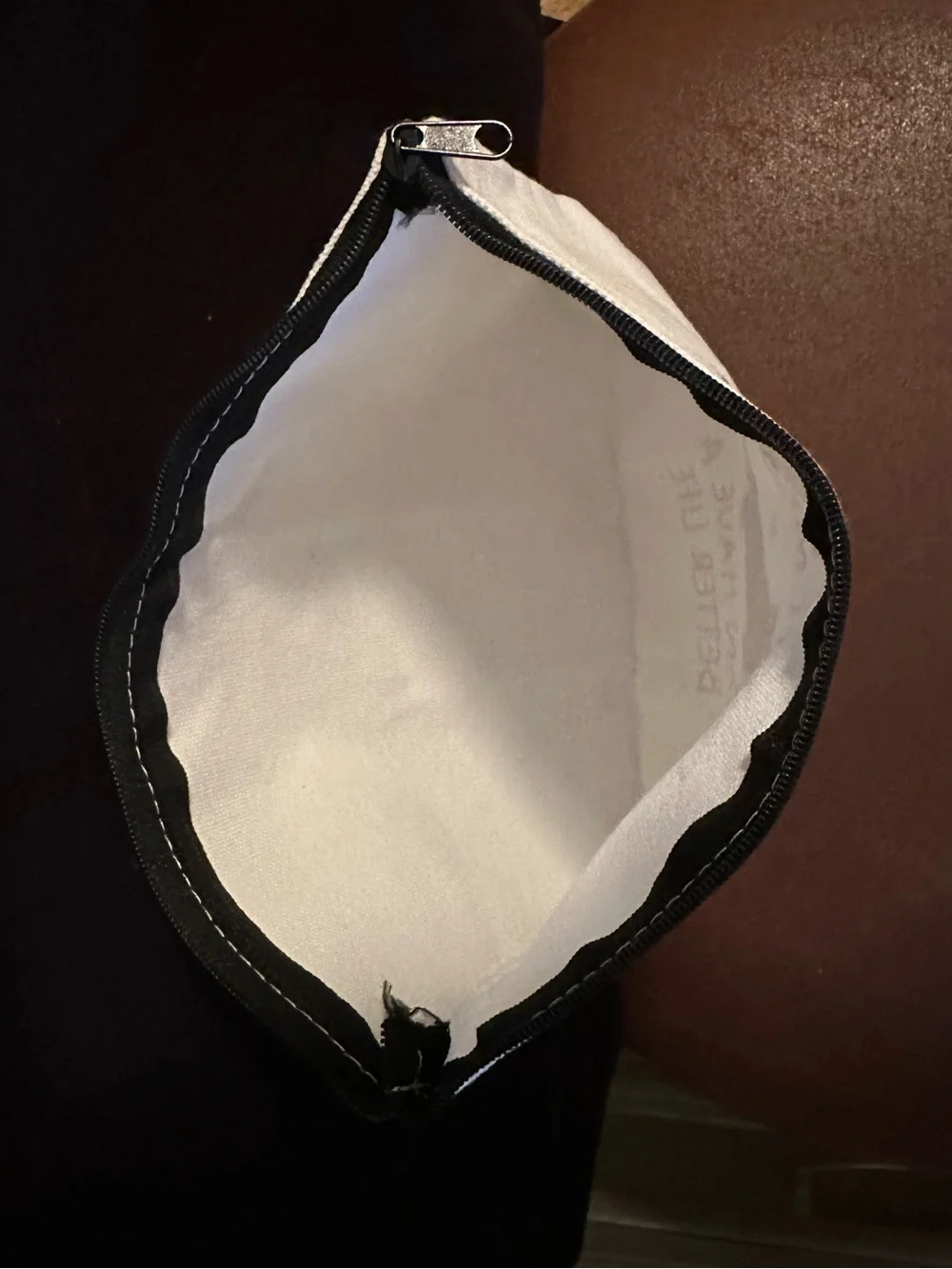 Cat Design Zipper Makeup Pouch